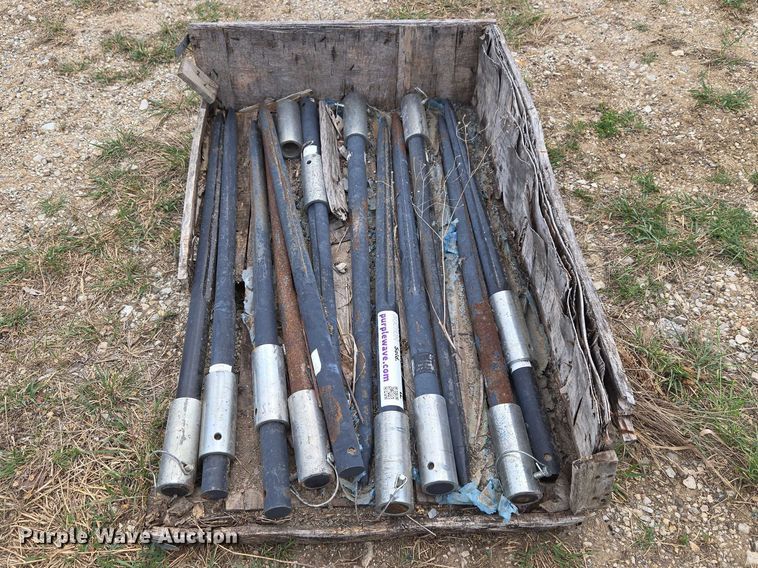 image for item FH6587 Approximately 12 Spring Creek Products bale spears