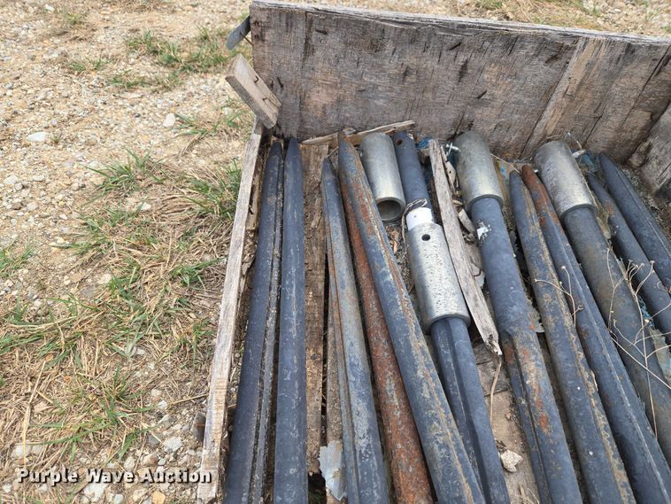 image for item FH6587 Approximately 12 Spring Creek Products bale spears