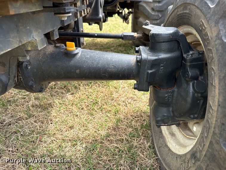 image for item FH6590 New Holland TC29D MFWD tractor