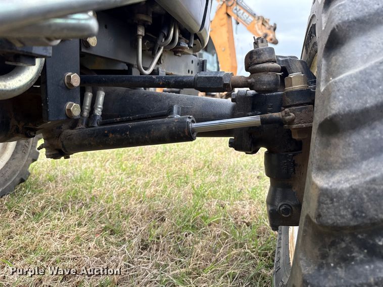 image for item FH6590 New Holland TC29D MFWD tractor