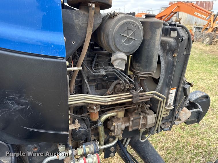 image for item FH6590 New Holland TC29D MFWD tractor