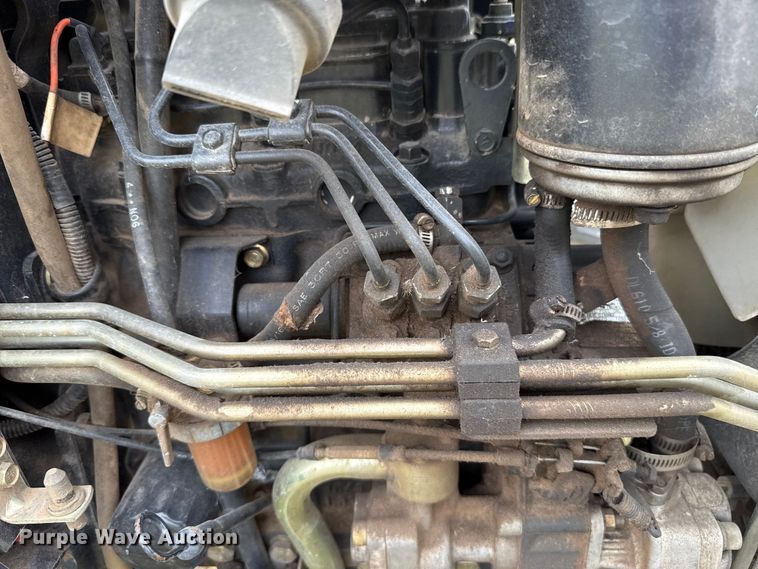 image for item FH6590 New Holland TC29D MFWD tractor