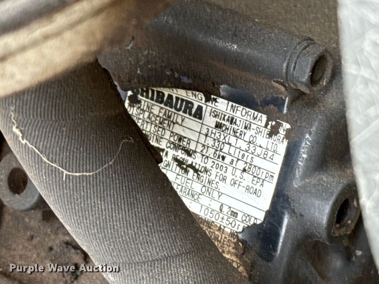 image for item FH6590 New Holland TC29D MFWD tractor