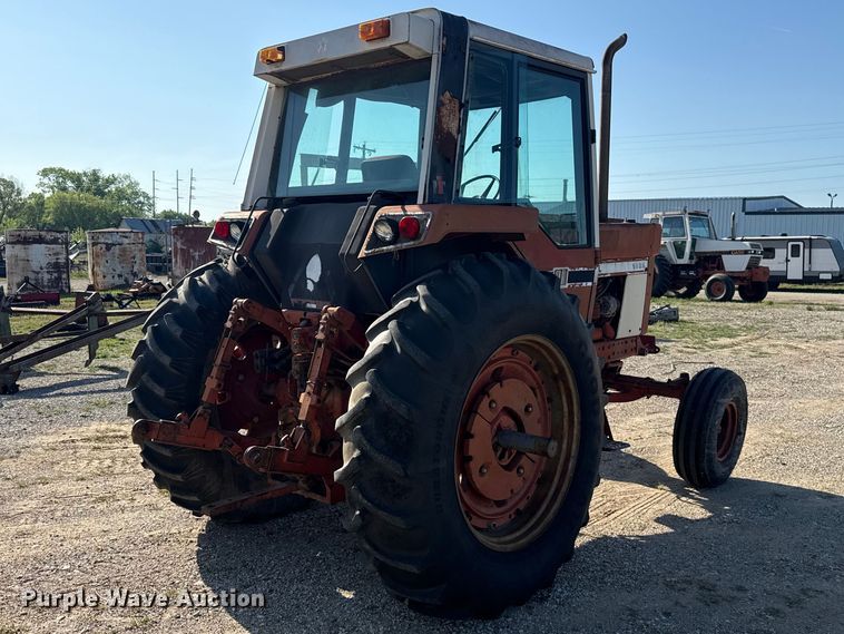 image for item FH6591 1979 International Harvester F1086 tractor