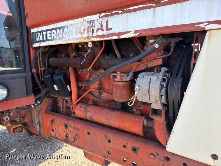 image for item FH6591 1979 International Harvester F1086 tractor