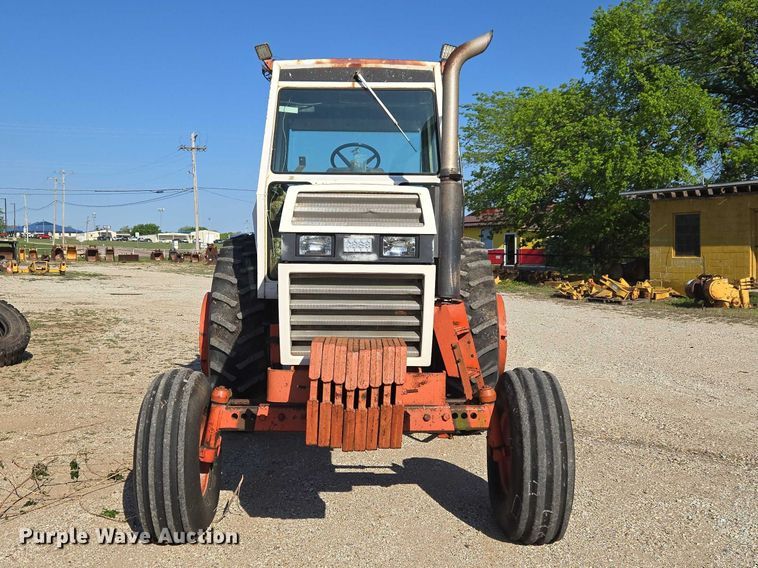 image for item FH6592 Case 2290 tractor