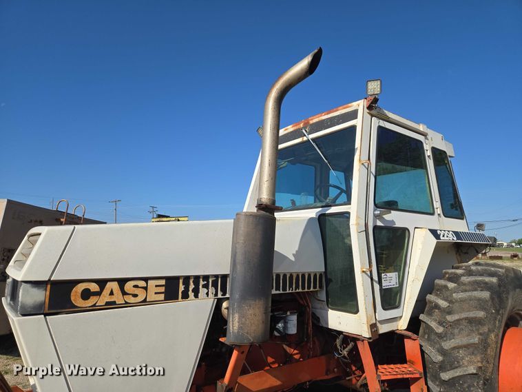 image for item FH6592 Case 2290 tractor