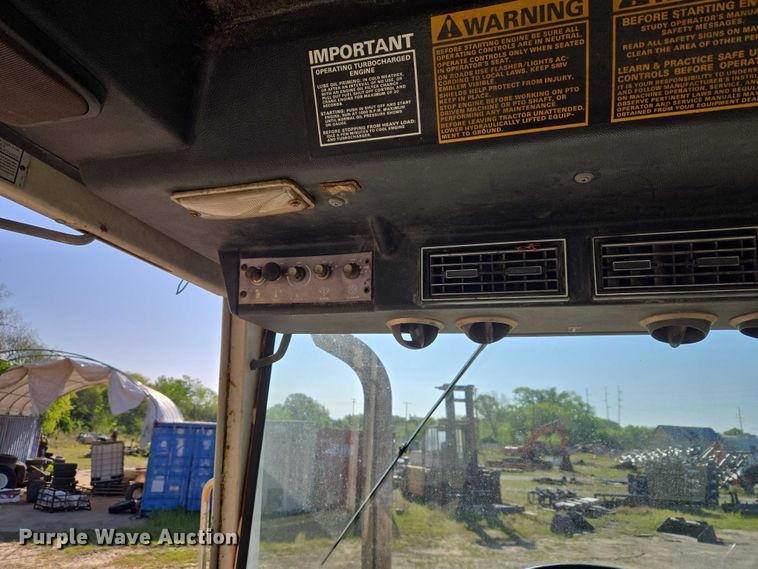 image for item FH6592 Case 2290 tractor