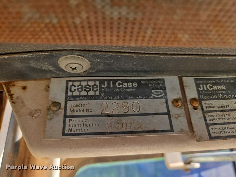 image for item FH6592 Case 2290 tractor