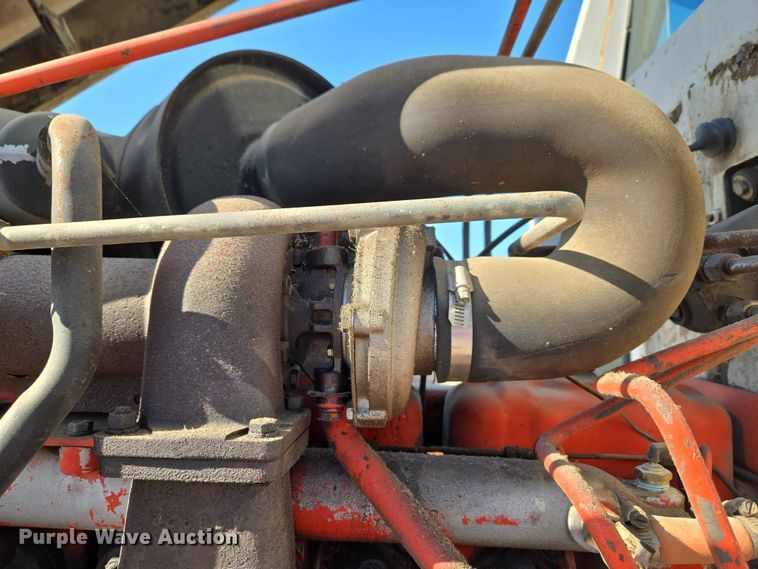 image for item FH6592 Case 2290 tractor