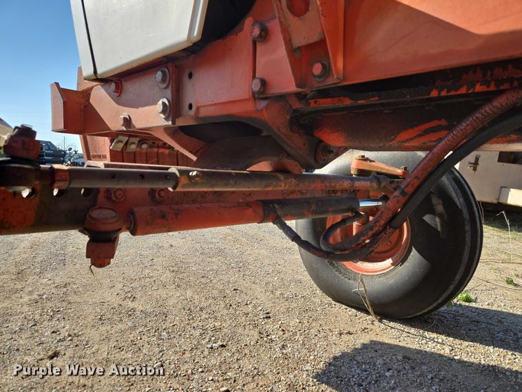 image for item FH6592 Case 2290 tractor