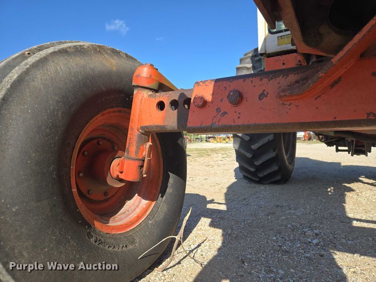 image for item FH6592 Case 2290 tractor