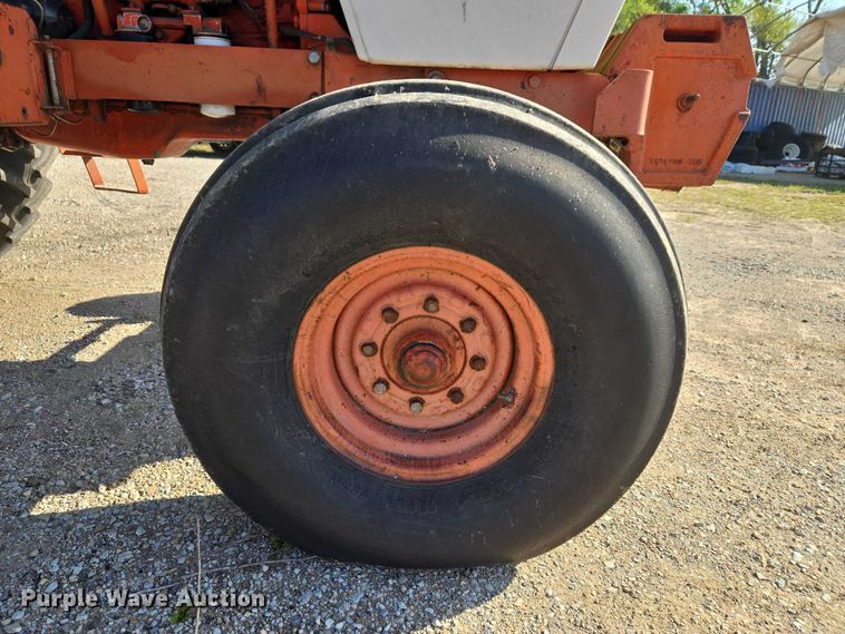 image for item FH6592 Case 2290 tractor