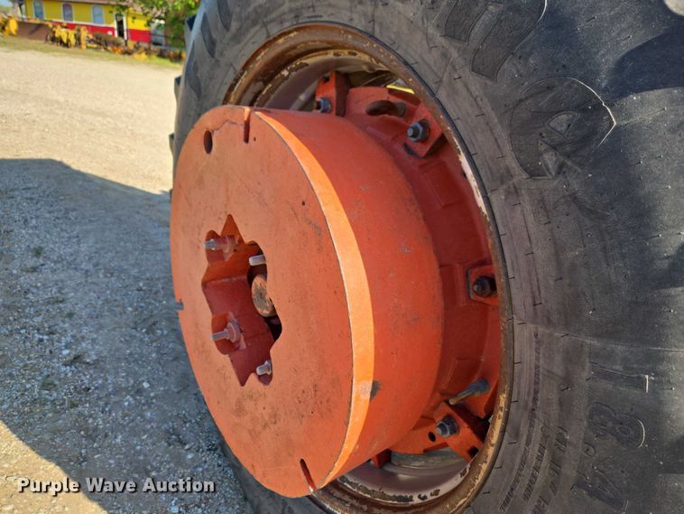 image for item FH6592 Case 2290 tractor