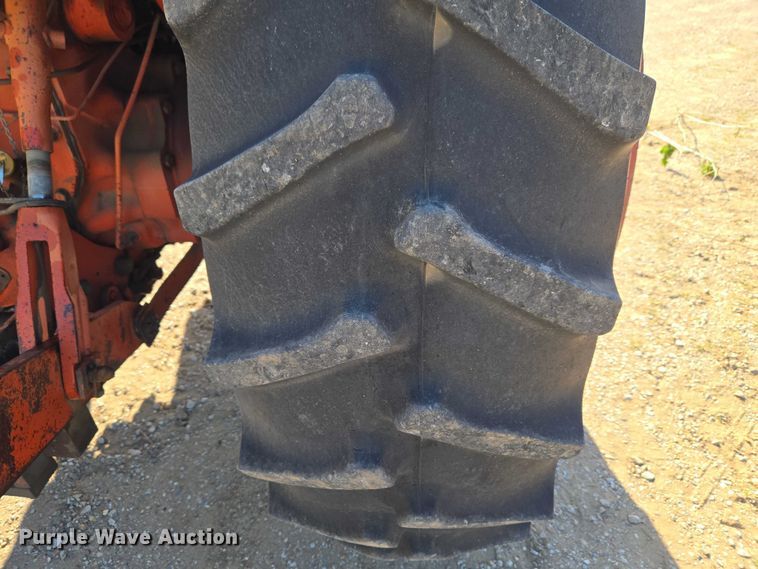 image for item FH6592 Case 2290 tractor