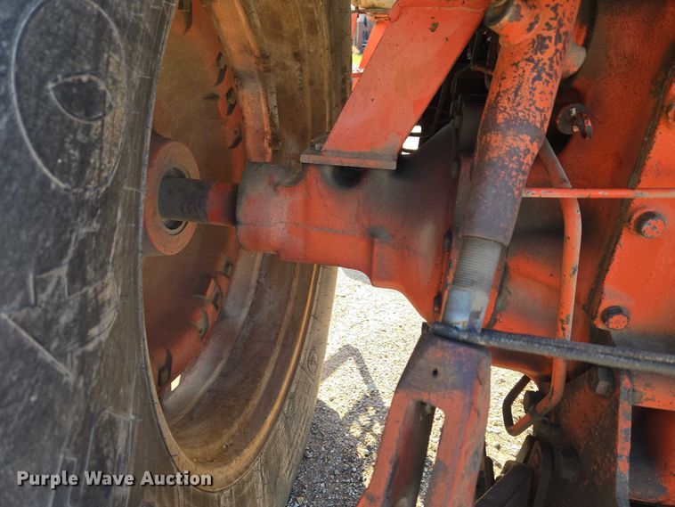 image for item FH6592 Case 2290 tractor