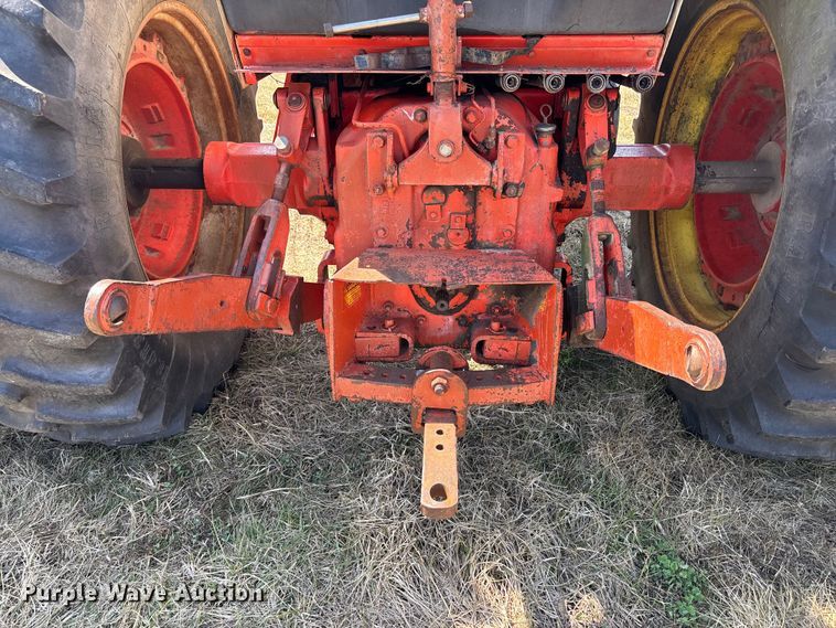 image for item FH7003 1977 Case 1370 tractor