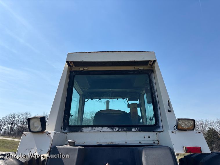 image for item FH7003 1977 Case 1370 tractor