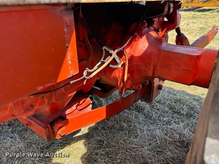 image for item FH7003 1977 Case 1370 tractor