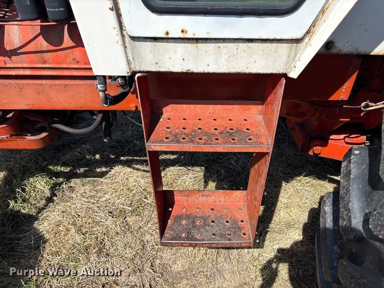 image for item FH7003 1977 Case 1370 tractor