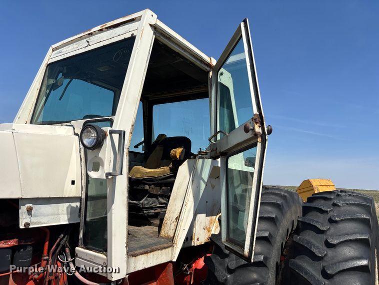 image for item FH7003 1977 Case 1370 tractor
