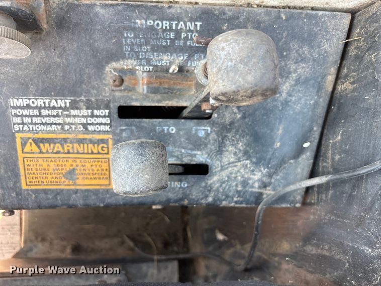 image for item FH7003 1977 Case 1370 tractor