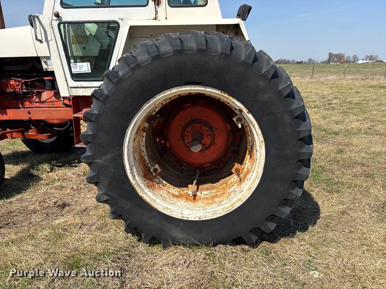 image for item FH7003 1977 Case 1370 tractor