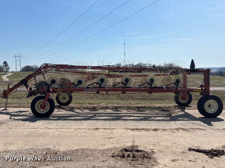 image for item FH7004 H&S  hay rake