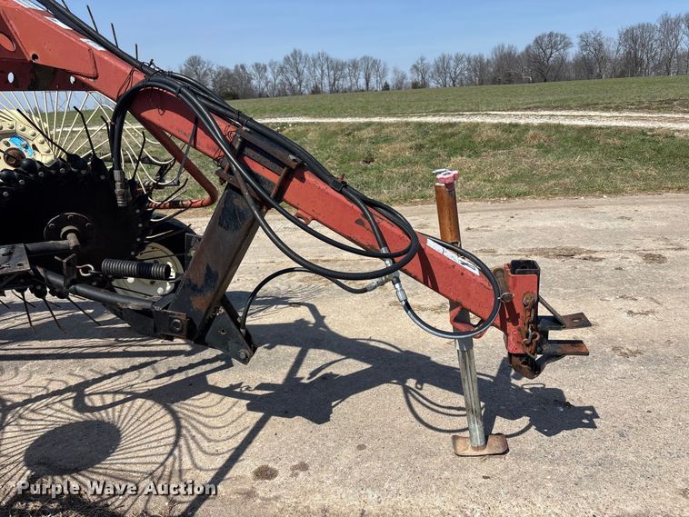 image for item FH7004 H&S  hay rake