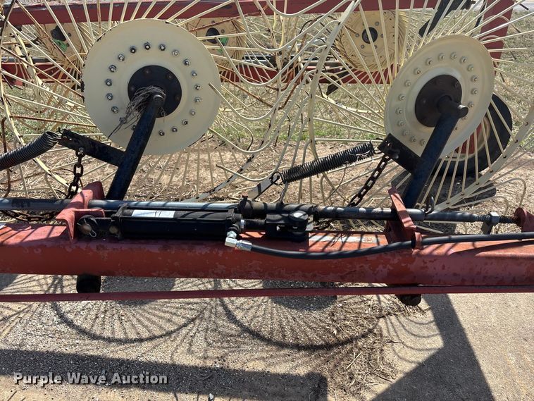 image for item FH7004 H&S  hay rake