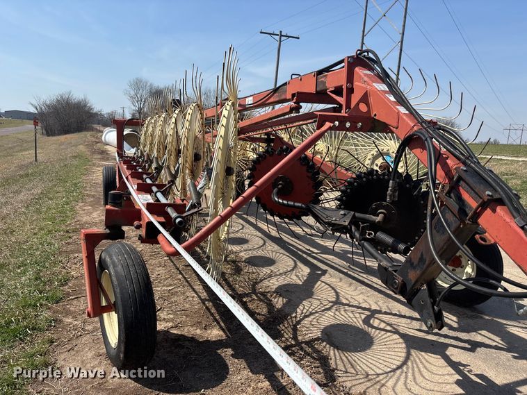 image for item FH7004 H&S  hay rake