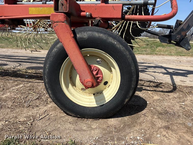 image for item FH7004 H&S  hay rake