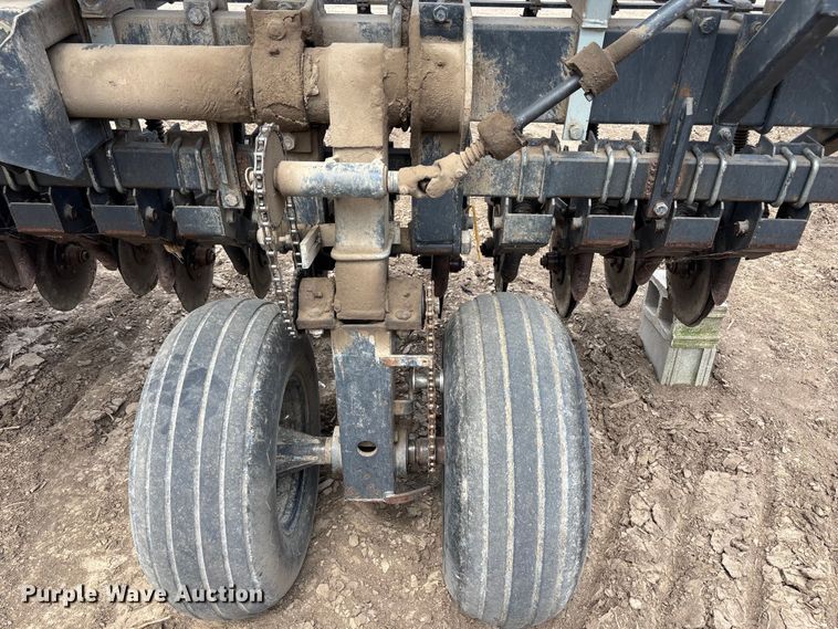 image for item FH7014 Crust Buster DR3400AP grain drill