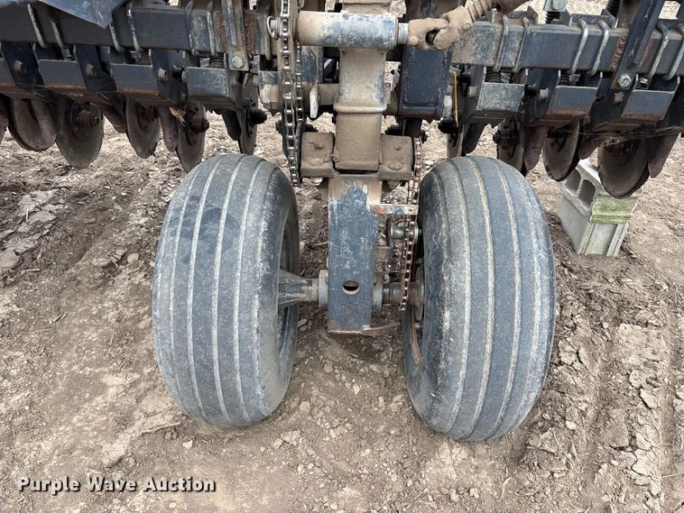 image for item FH7014 Crust Buster DR3400AP grain drill