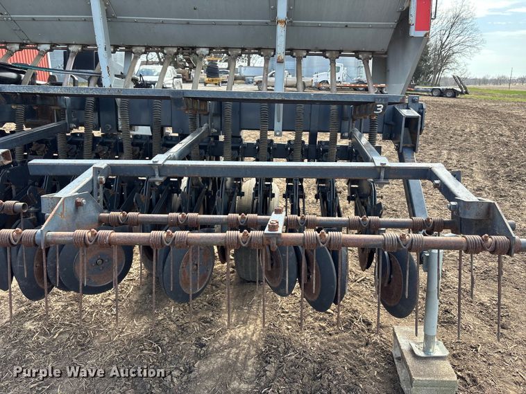 image for item FH7015 Crust Buster DR3400AP grain drill