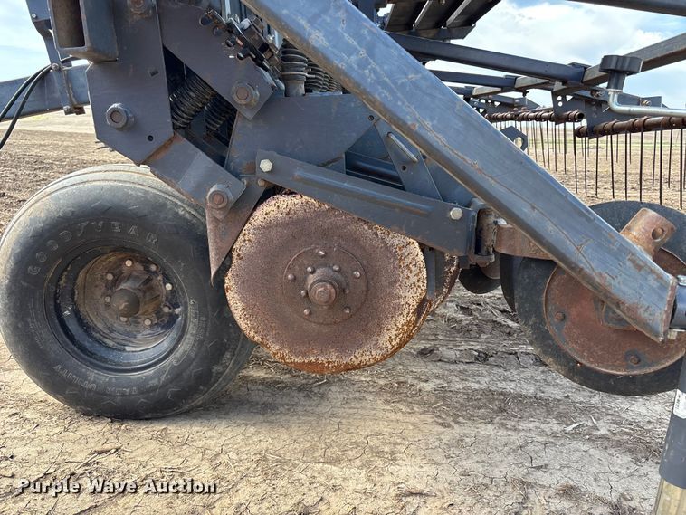 image for item FH7015 Crust Buster DR3400AP grain drill