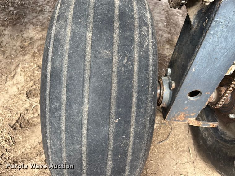 image for item FH7015 Crust Buster DR3400AP grain drill