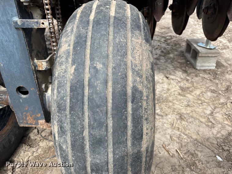 image for item FH7015 Crust Buster DR3400AP grain drill