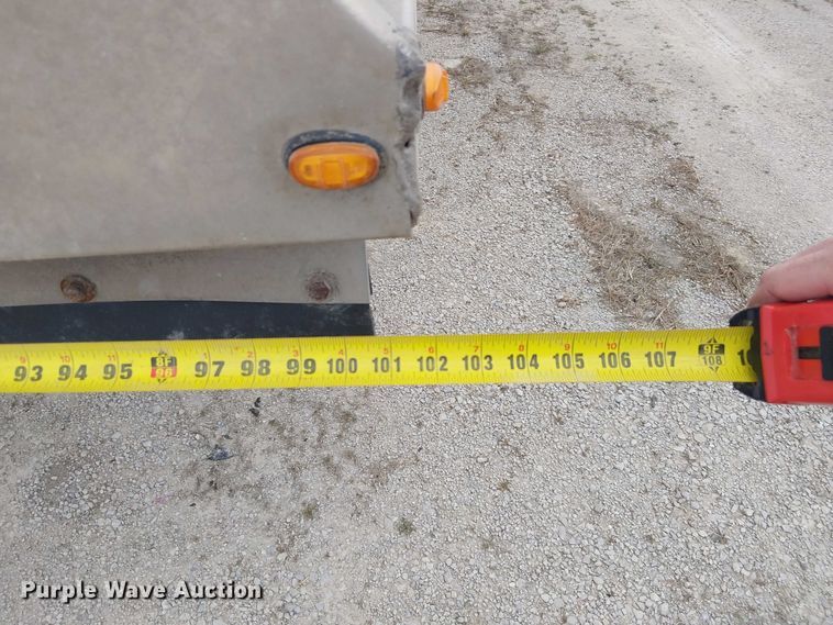 image for item FH7028 2018 CEI Pacer AT35LW feed delivery trailer