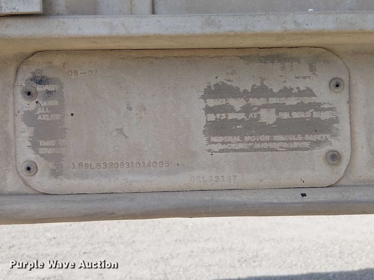 image for item FH7029 2003 Barrett livestock trailer