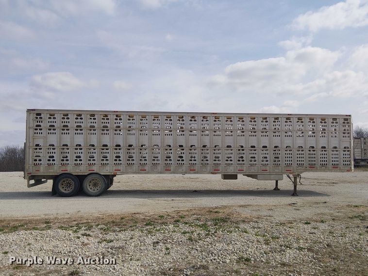 image for item FH7030 2005 Barrett livestock trailer