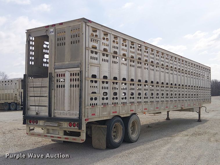 image for item FH7030 2005 Barrett livestock trailer