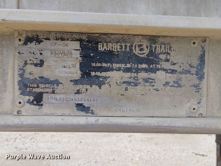 image for item FH7030 2005 Barrett livestock trailer