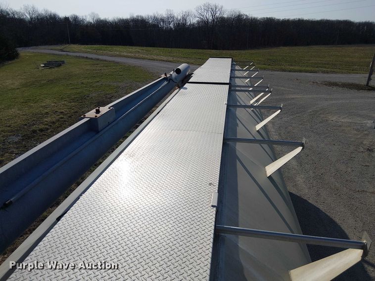 image for item FH7038 2018 CEI AT35LW feed delivery trailer