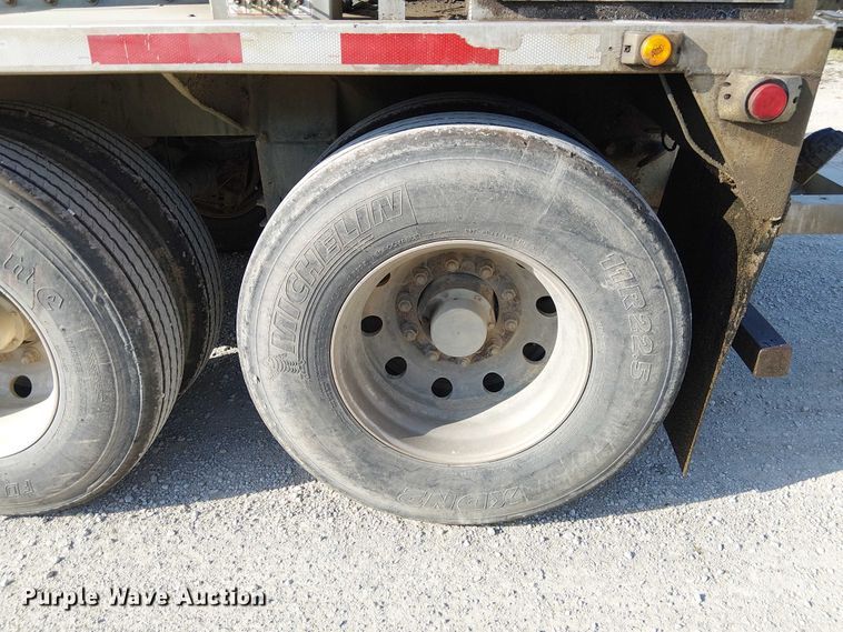 image for item FH7038 2018 CEI AT35LW feed delivery trailer