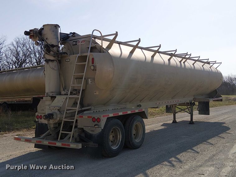 image for item FH7039 2018 CEI  AT35LW feed delivery trailer