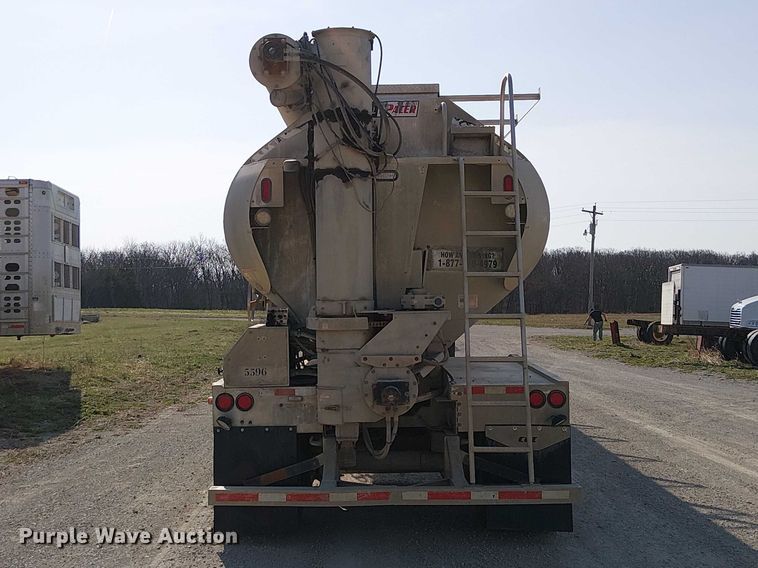 image for item FH7039 2018 CEI  AT35LW feed delivery trailer