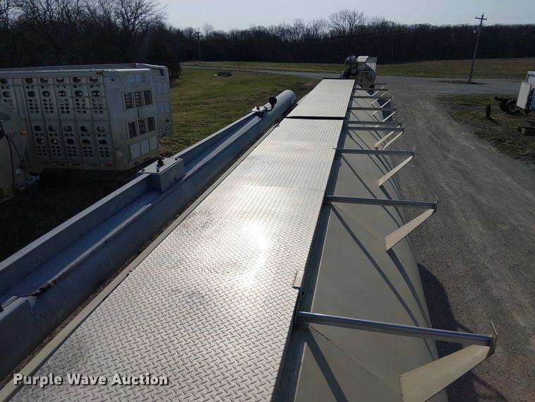 image for item FH7039 2018 CEI  AT35LW feed delivery trailer