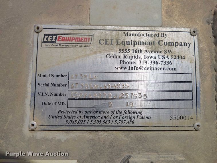 image for item FH7039 2018 CEI  AT35LW feed delivery trailer