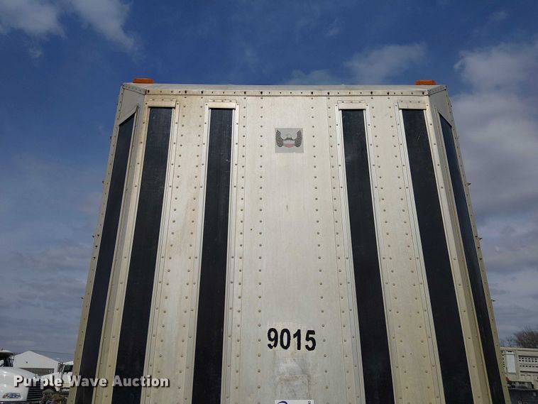 image for item FH7040 2003 Barrett livestock trailer